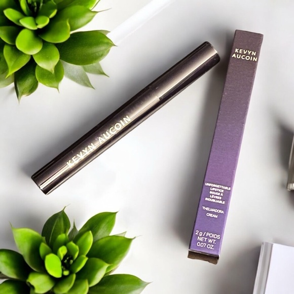 Kevyn Aucoin Unforgettable Lipstick Cream Thelmadora - Picture 5 of 5